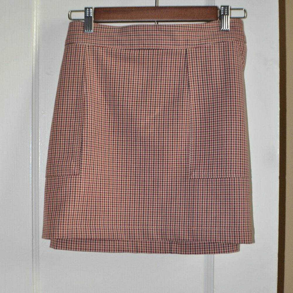 Plaid Skirt w/ Pockets